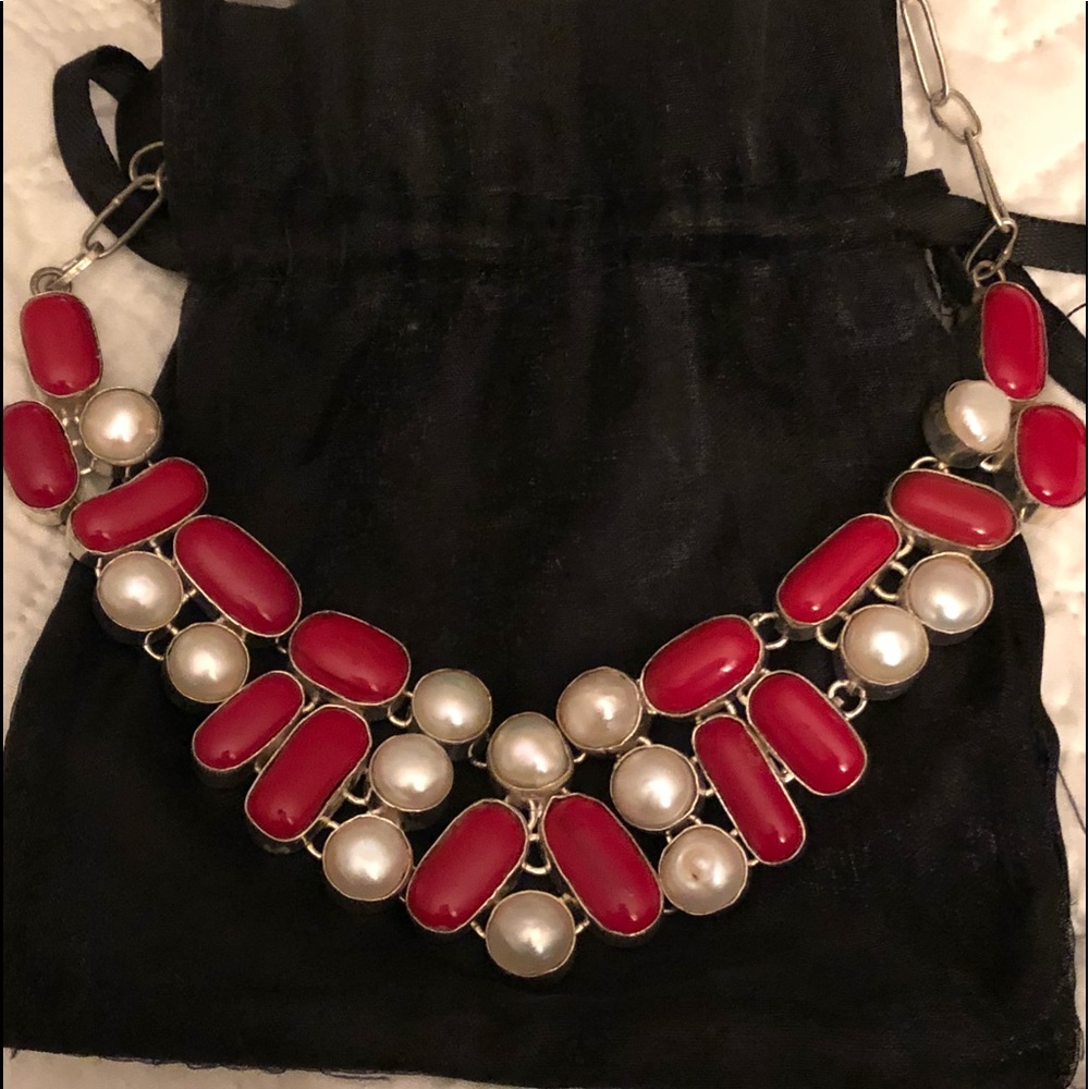 Necklace, semi precious stones. Silver plated!NWT